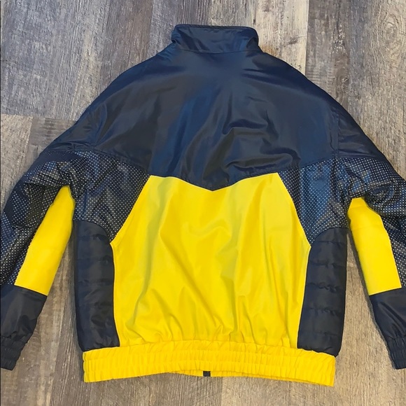 Jacket - Picture 7 of 13